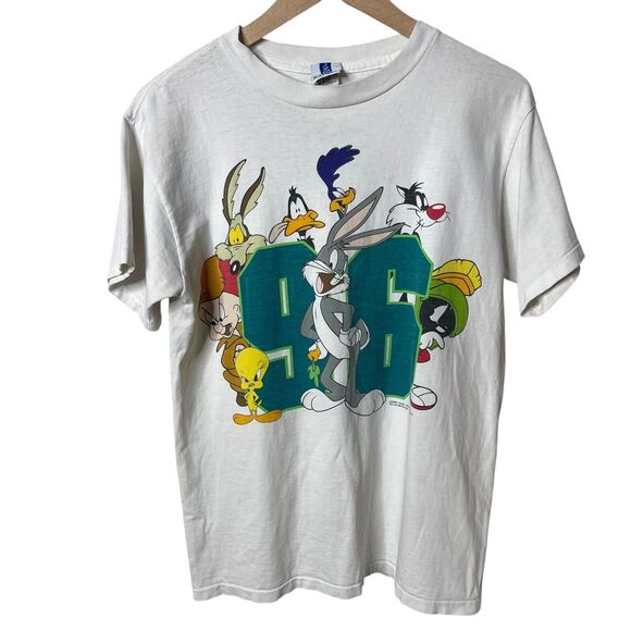 Six Flags Vintage Looney Tunes 96 Graphic T-Shirt Short Sleeve Crew Neck S/M - Picture 11 of 16
